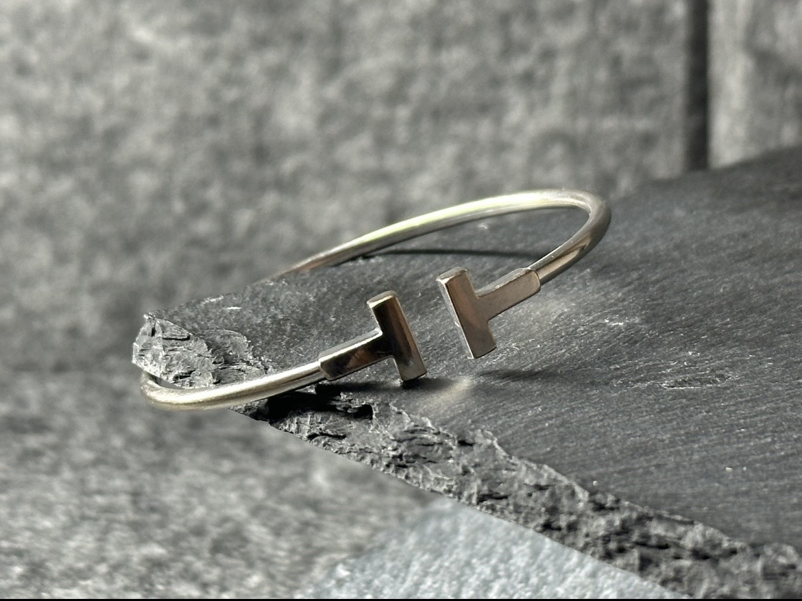 ティファニー Tワイヤー ブレスレット お買取りさせていただきました！