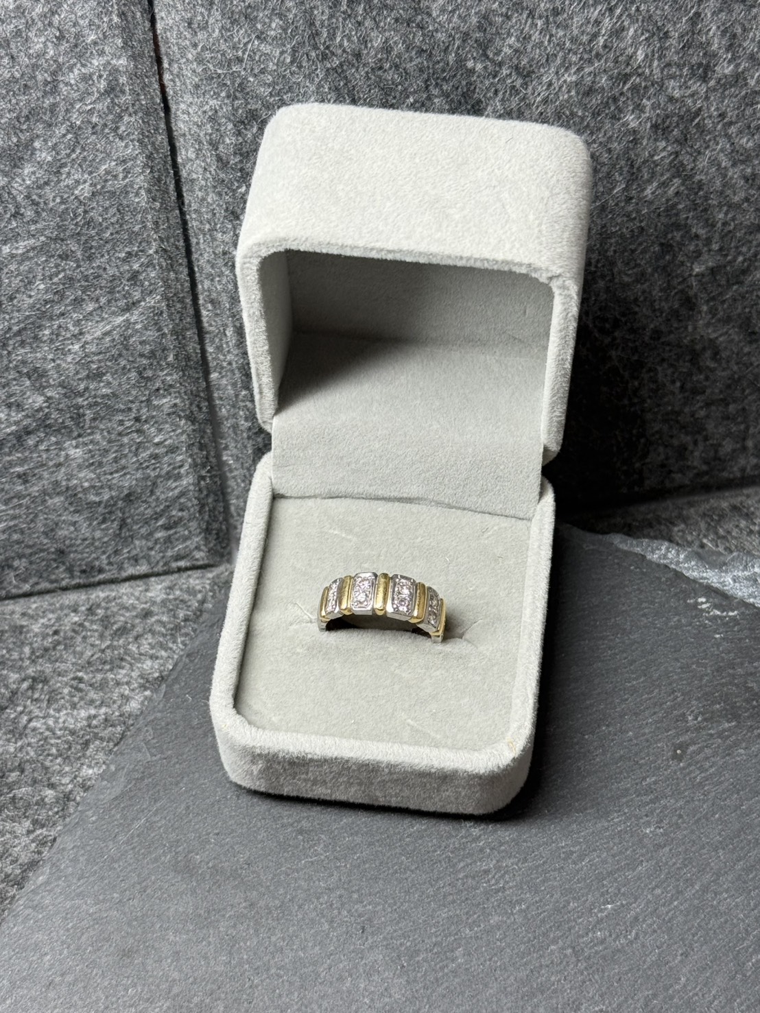 pt900k18ダイヤ付きコンビリングお買取りさせていただきました！！