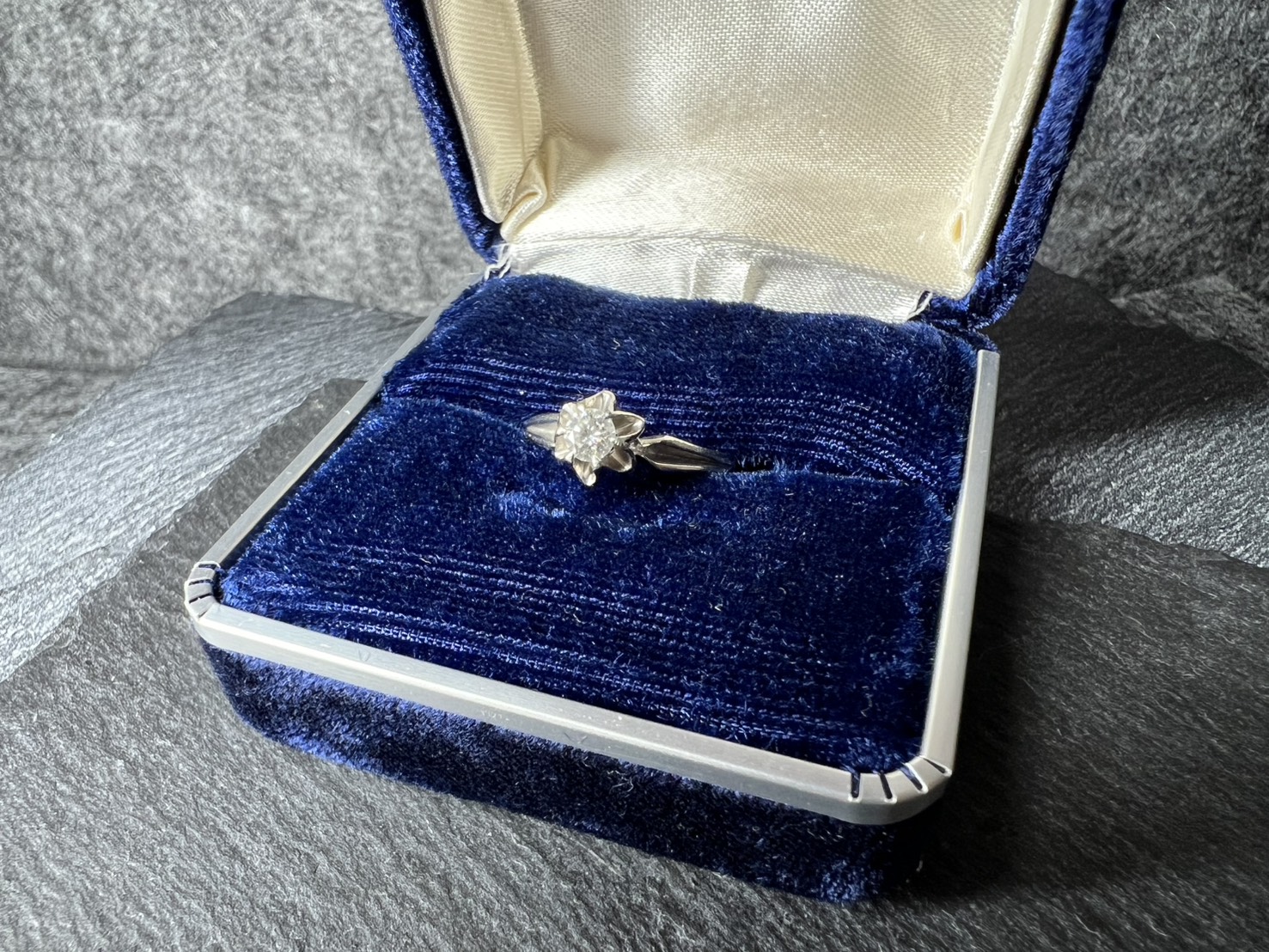 ダイヤモンドのリング お買取りさせていただきました！