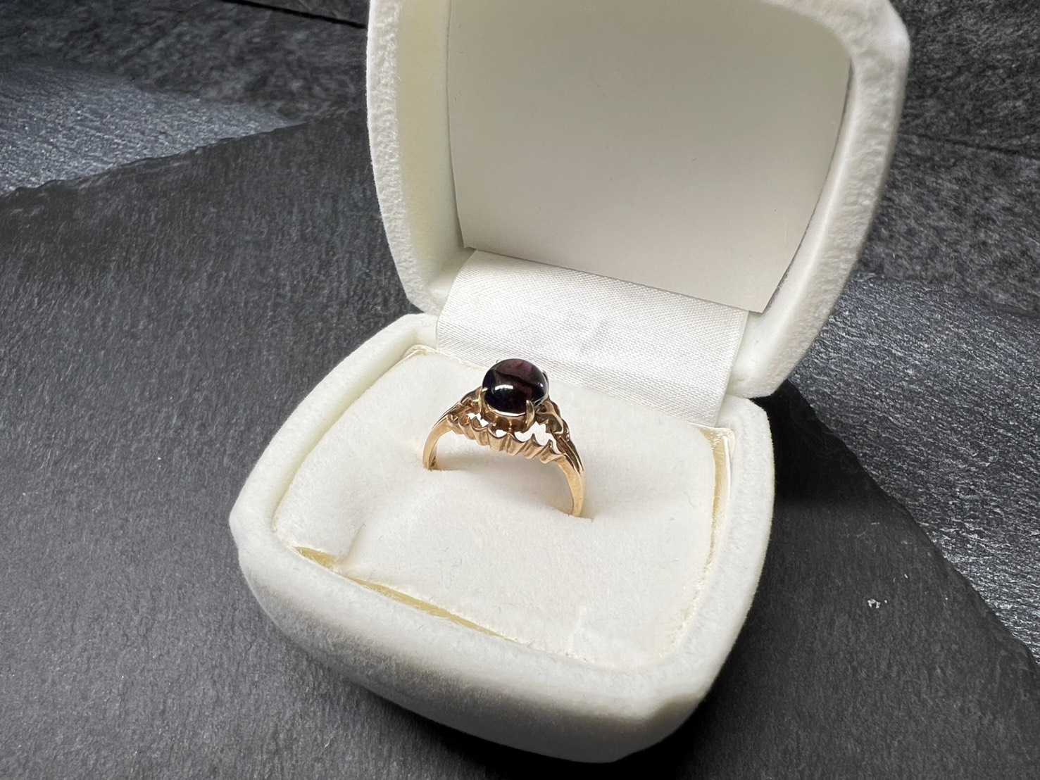 アメジストのリングをお買取りさせていただきました！