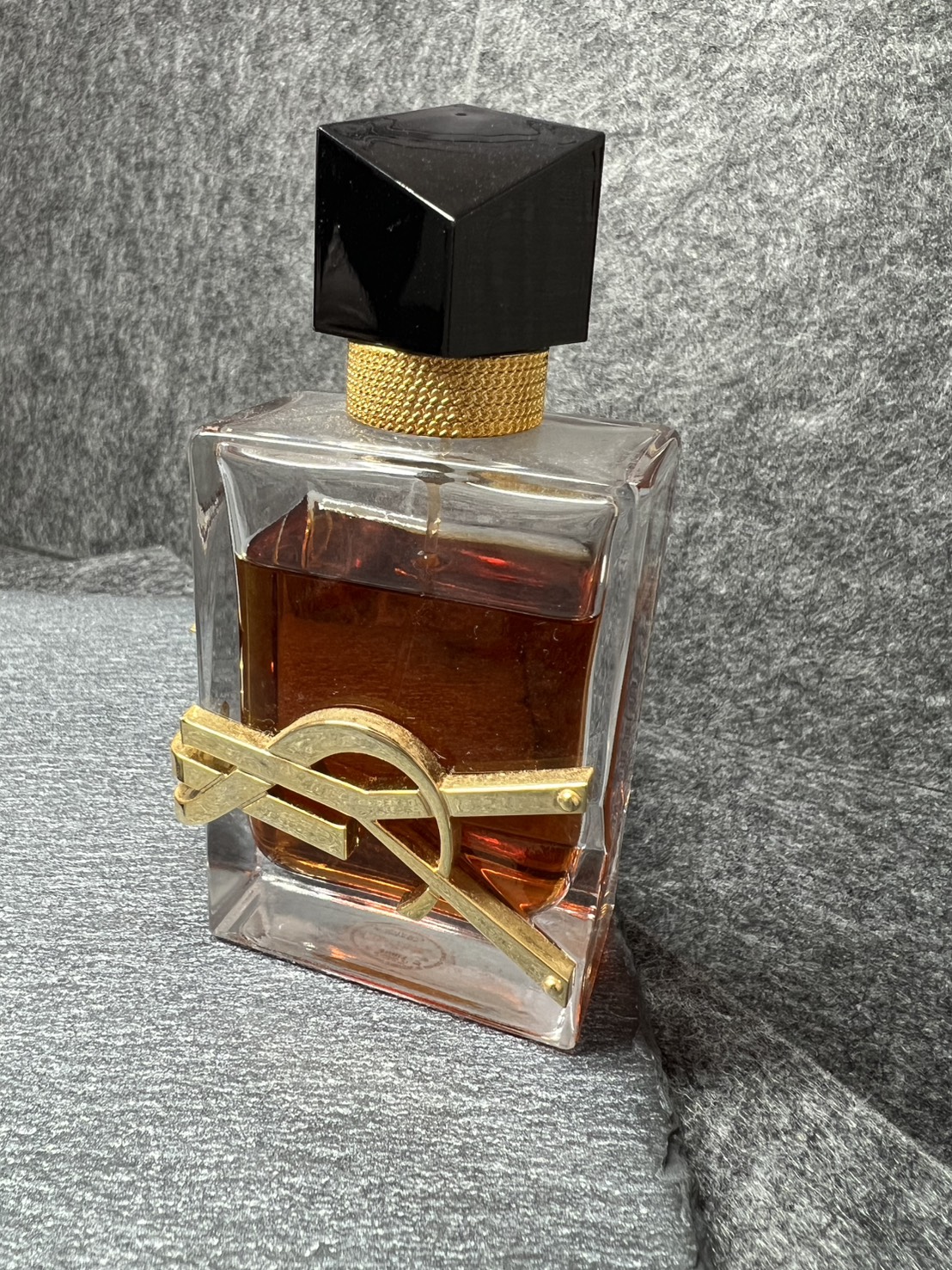 サンローランの香水をお買取りさせていただきました！