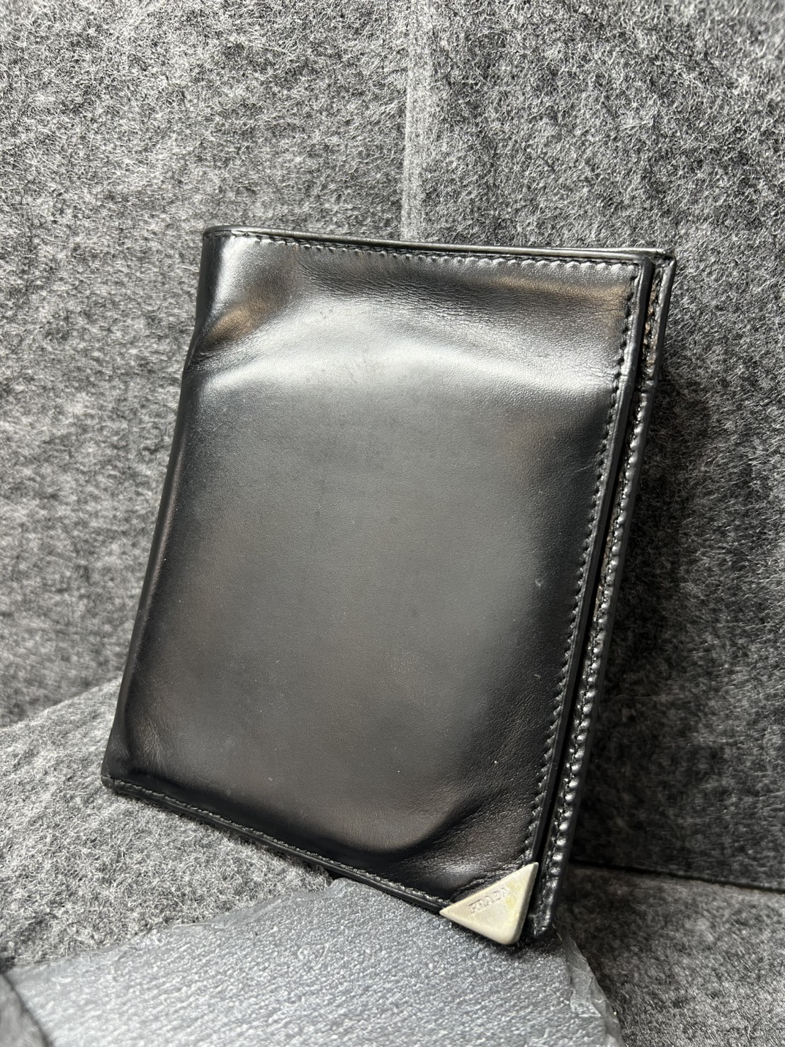 プラダの財布をお買取りさせていただきました！
