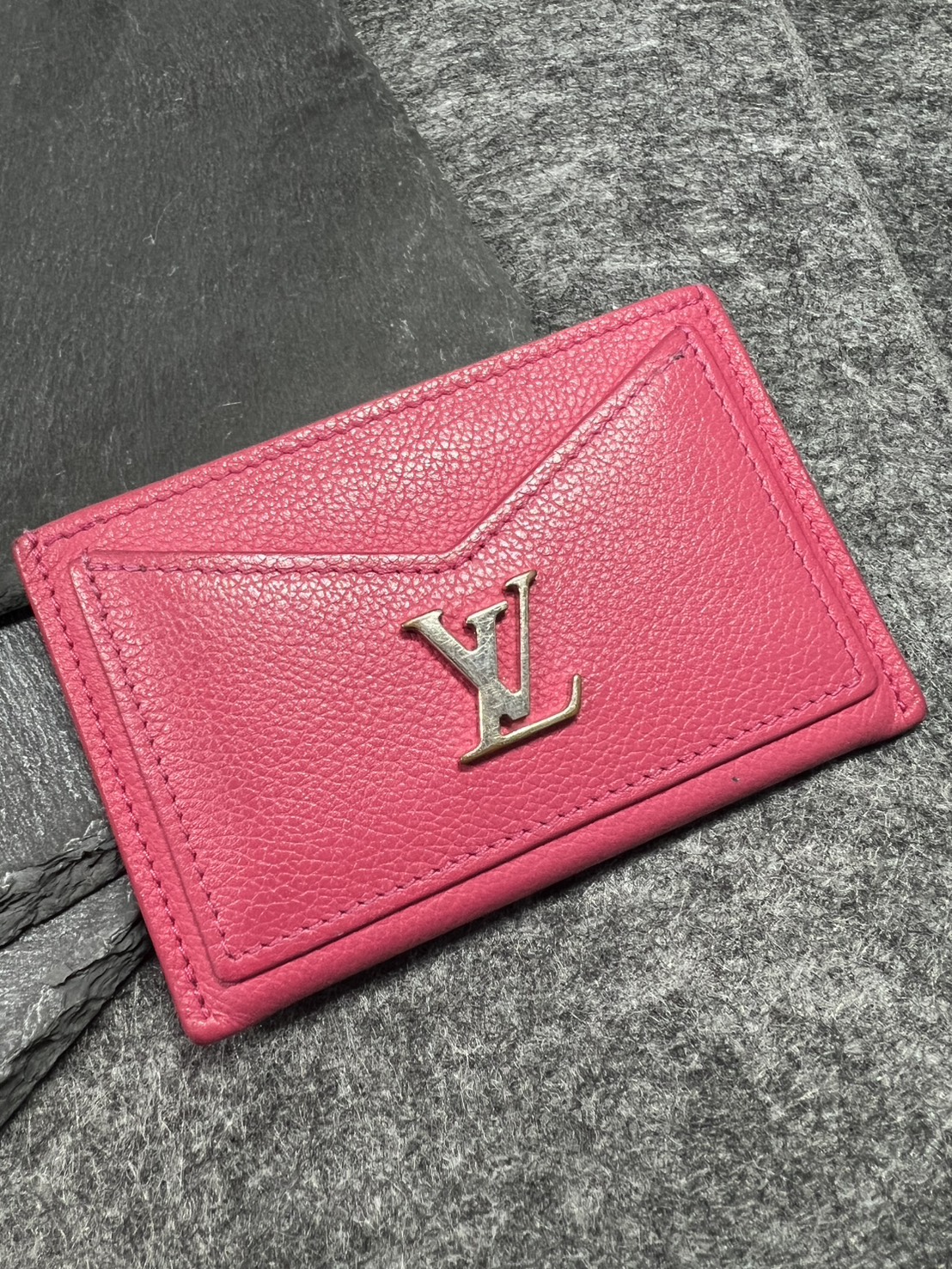 ルイヴィトンのカードケースをお買取りさせていただきました！