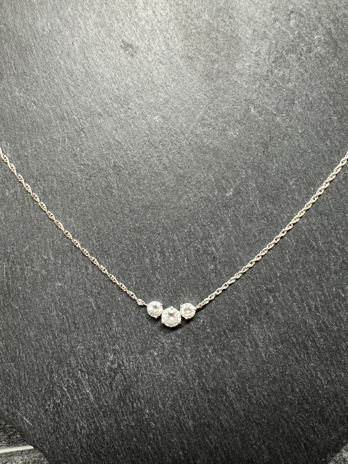 pt900 ダイヤネックレスをお買取りさせていただきました！
