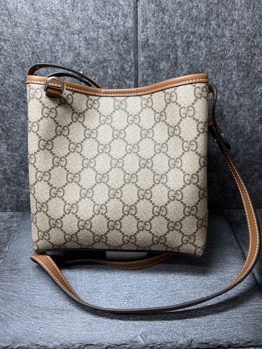 グッチのショルダーバッグをお買取りさせていただきました！