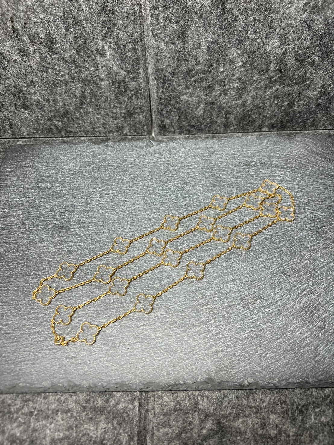 ヴァンクリーフのネックレスをお買取りさせていただきました！